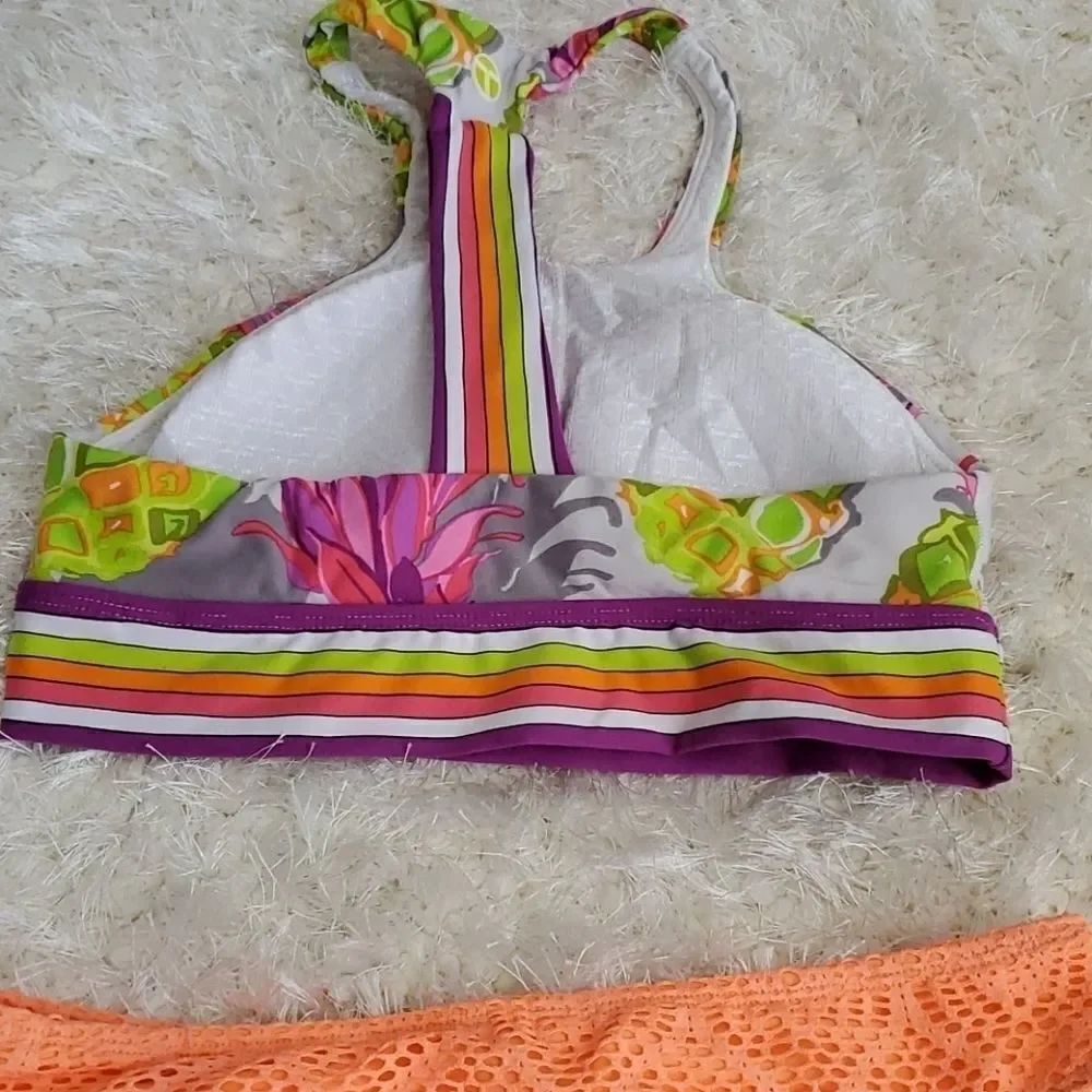 Trina Turk bikini top Size small and forever21 - Picture 7 of 8